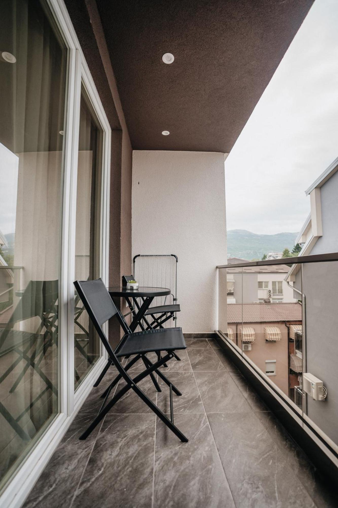 Serenity Downtown Apartments Ohrid Exterior foto